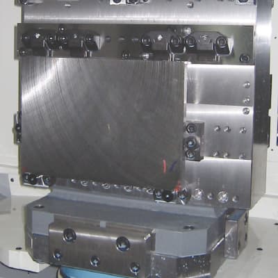 サイドクランプ採用事例 CP104