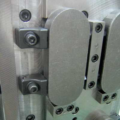 サイドクランプ採用事例 CP107